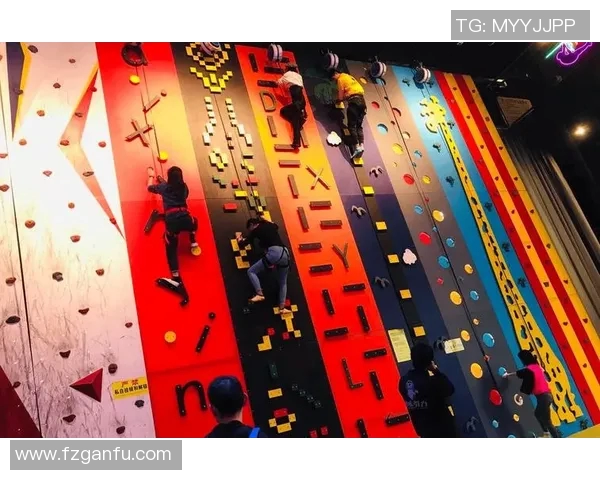 成都攀岩队与深圳攀岩队赛后复盘分析两队的竞技节奏与表现对比