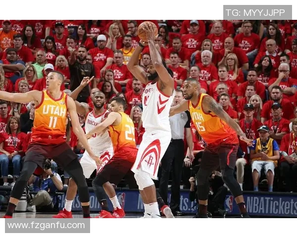 火箭队经典比赛视频回顾及战术解析